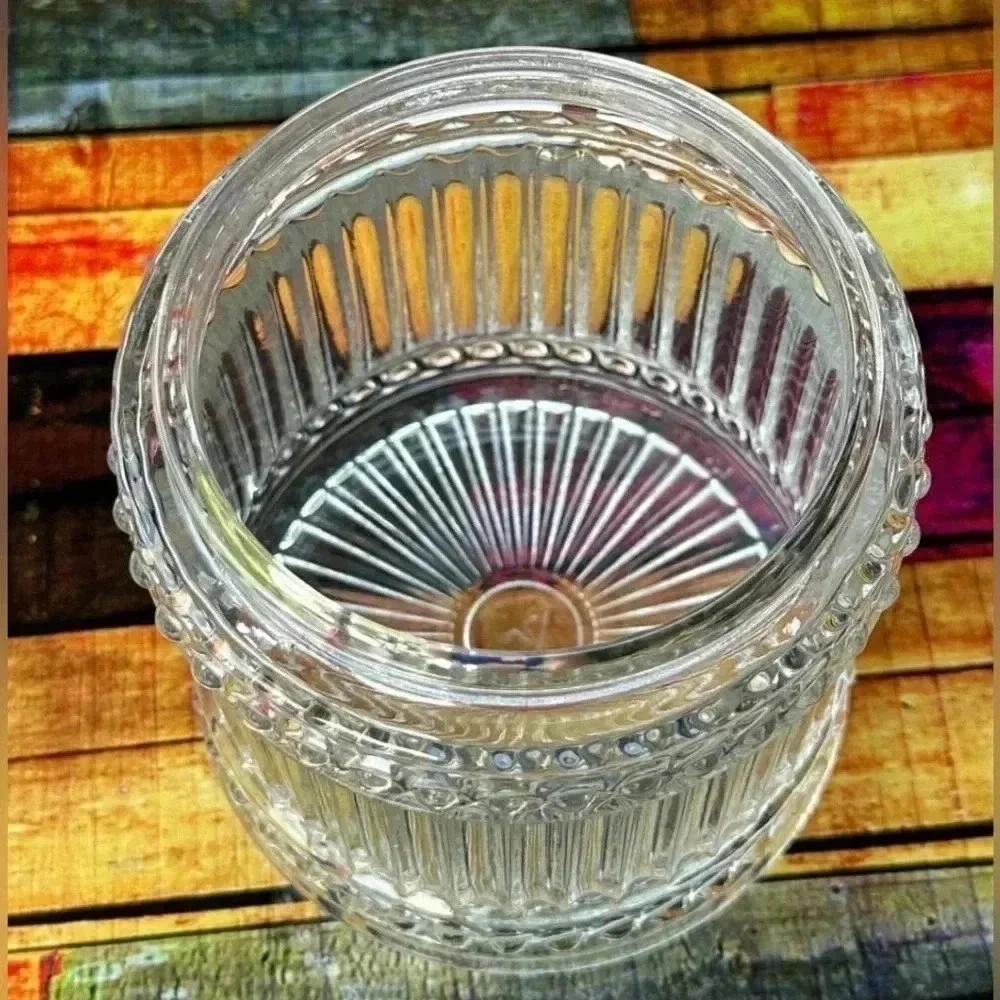 Amway American Glass Vintage Reproduction Of Circa 1850 Glass Jar Apothecary